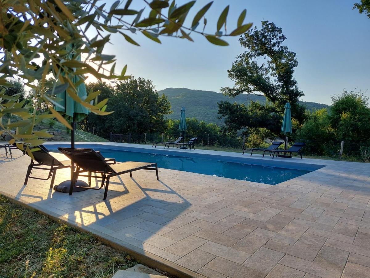 Agriturismo Pozzo Dei Cocci Villa Morleschio Exterior photo